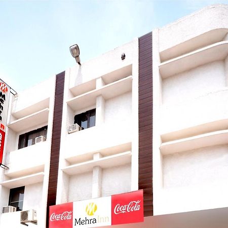 Hotel Mehra Inn 암리차르 외부 사진